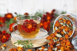 Know these 4 calendula flower home remedies to cure all hair problems.  Read how 4 types of calendula flower remedies cure hair problems.