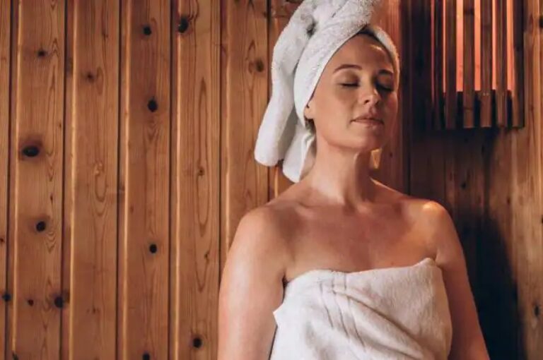 Why sauna or steam bath is good for heart health.  Find out how a sauna bath is beneficial for your heart health.