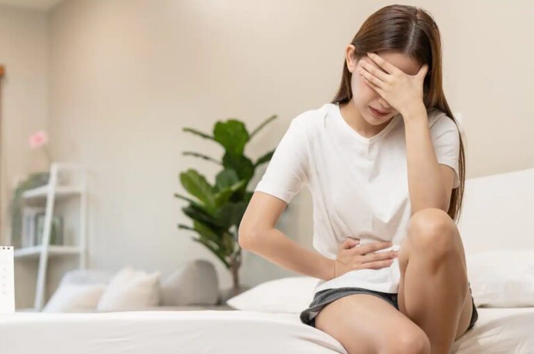 Learn how to deal with constipation while fasting.
