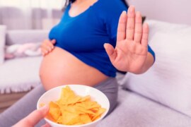 Here are some healthy tips for fasting during pregnancy.