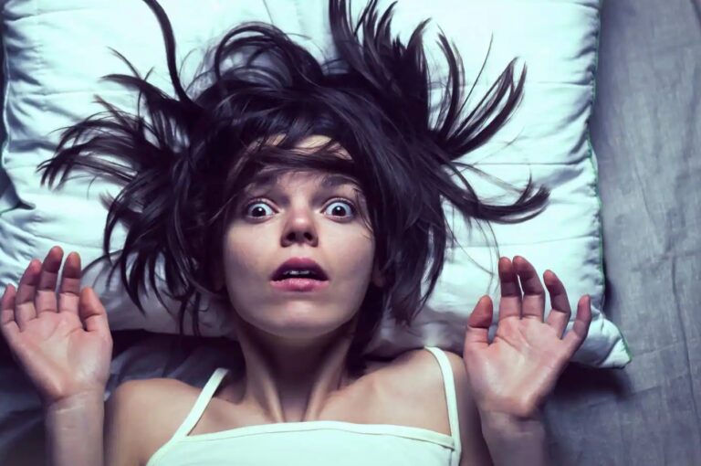 Know how to stop nightmares.- Know how to prevent bad dreams from ruining your sleep.