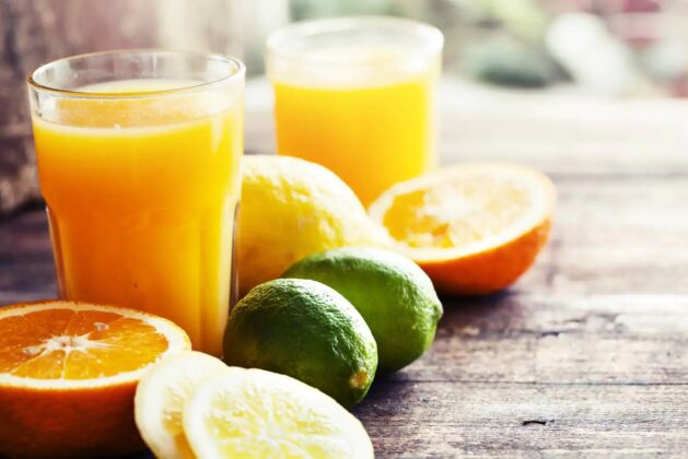 5 benefits of mosambi juice for skin.  Learn about the skin benefits of drinking mosambi juice here.