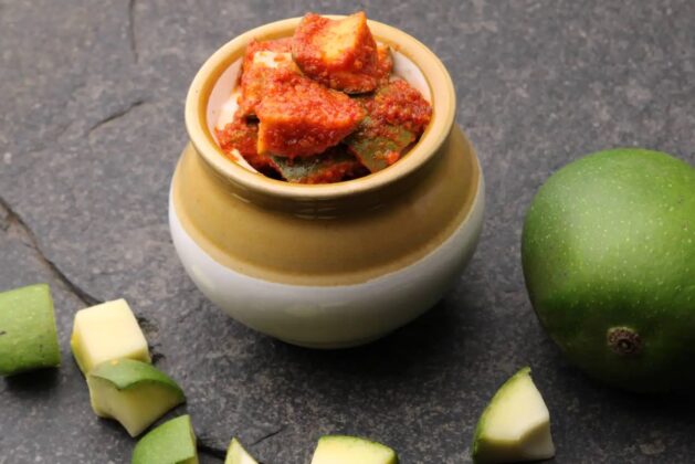 how to make oil free mango pickle recipe – Know how to make oil free mango pickle recipe at home.