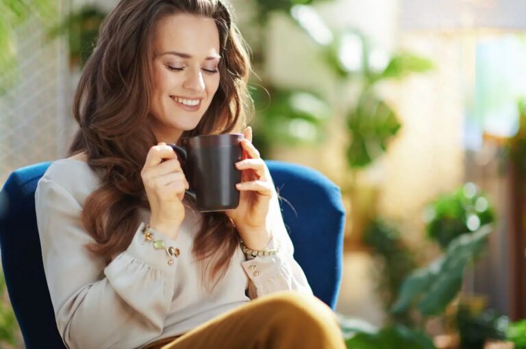 Know how to make saunf ajwain tea to promote digestion. Know how to make fennel ajwan tea to improve digestion.