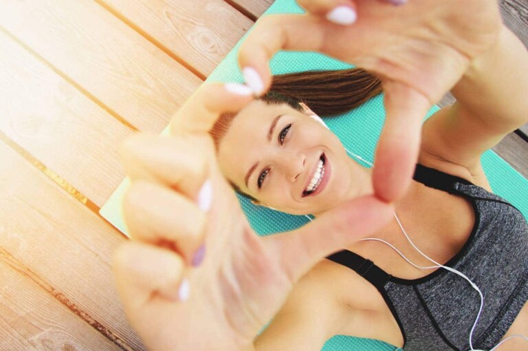 Yoga poses that people with heart disease should avoid.  – Learn about those 5 yoga poses that people with heart disease should not do.