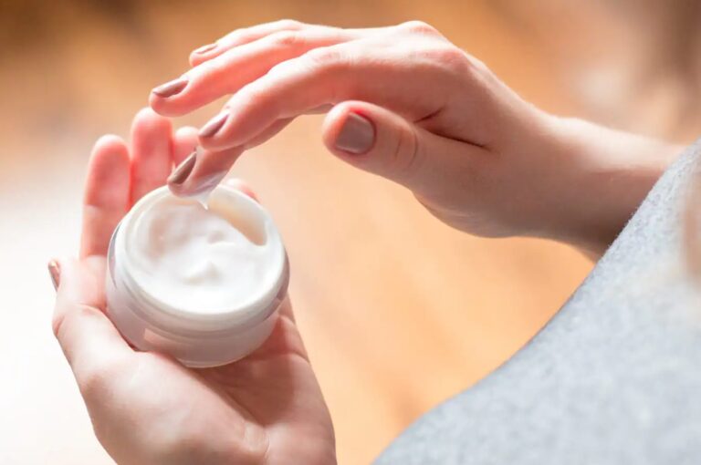 Know how to make a glycerin moisturizer and its benefits.- Know how to make a glycerin moisturizer and its benefits.