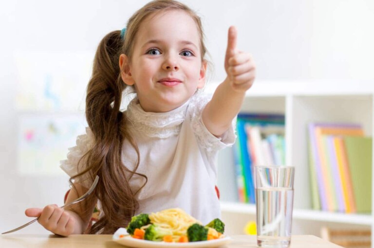 These foods will give instant energy to your kids.- These foods will give your kids instant energy.